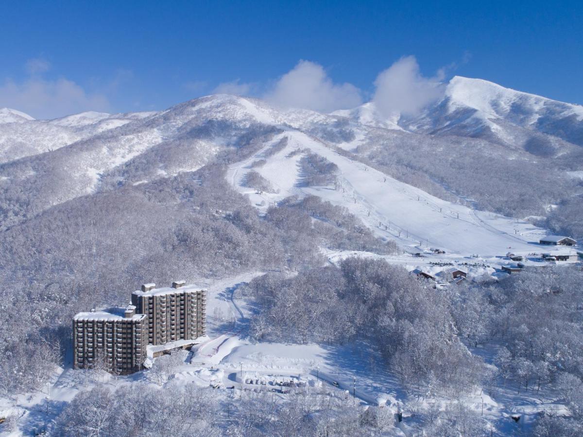 One Niseko Resort Towers Екстер'єр фото